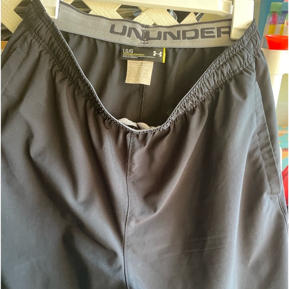 Under Armour running shorts - Picture 5 of 5